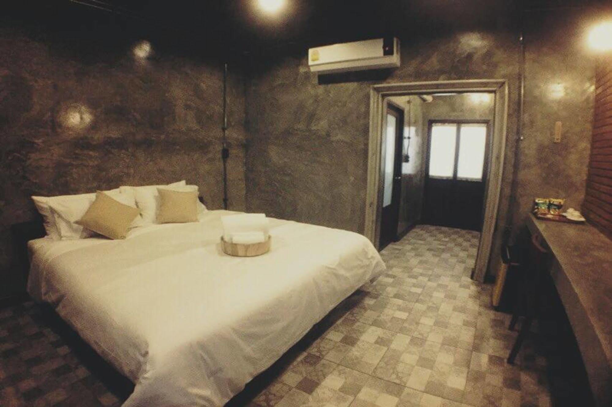 The Wishes Hotel At Chiangmai Chiang Mai Esterno foto